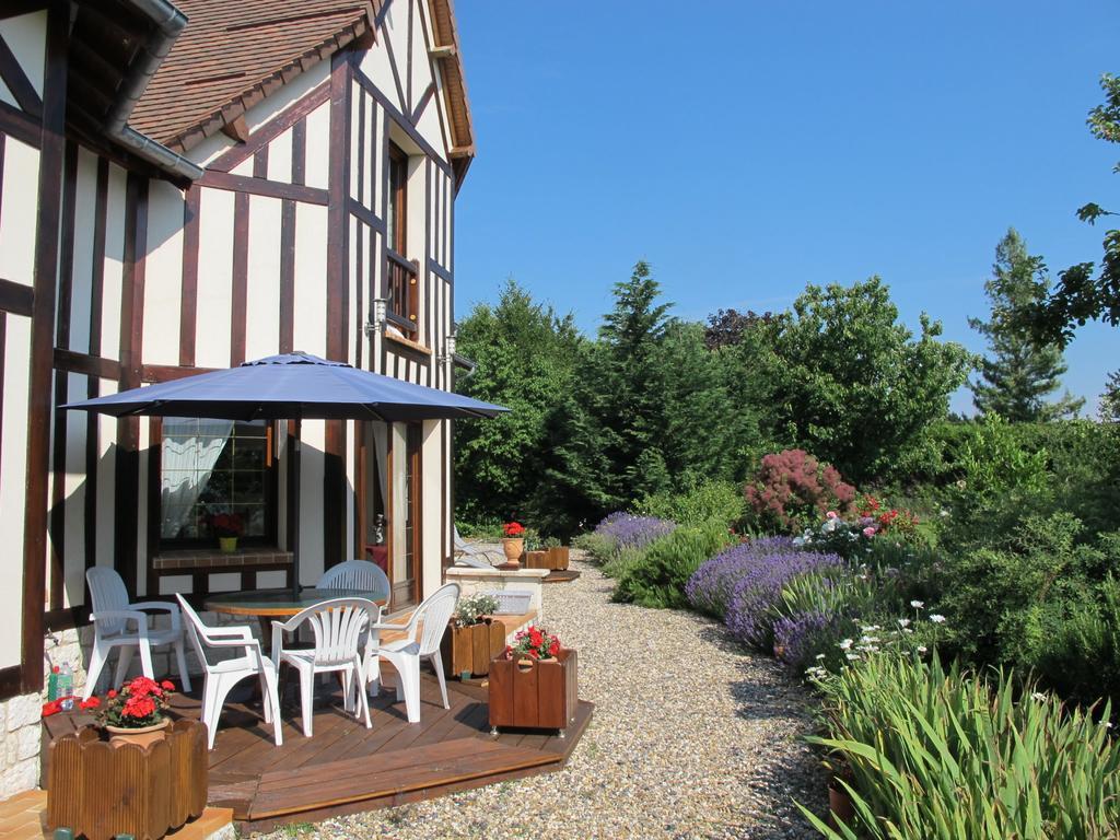 Le Mont D'Auge Bed and Breakfast Canapville  Exteriör bild