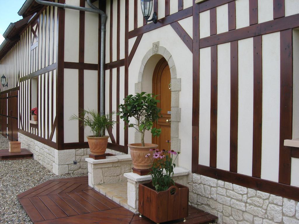 Le Mont D'Auge Bed and Breakfast Canapville  Exteriör bild